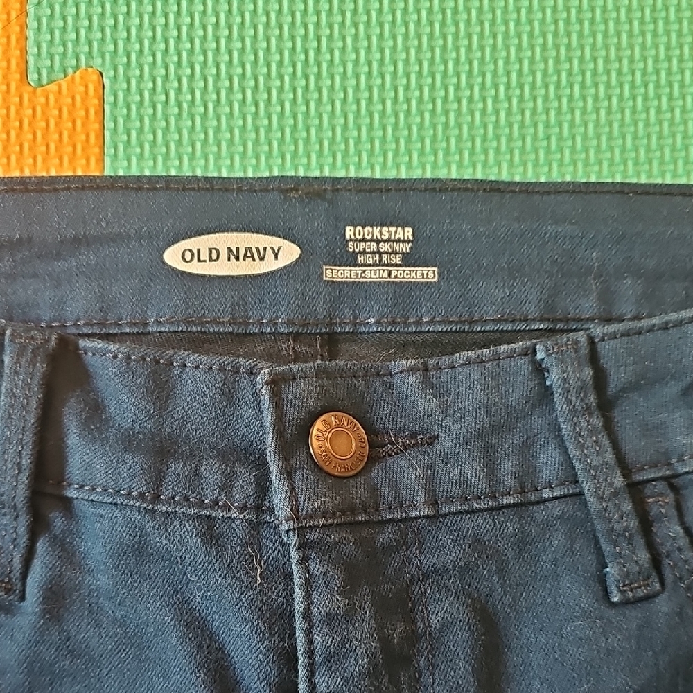 Old Navy High Rise Skinny Jeans in Dark Blue